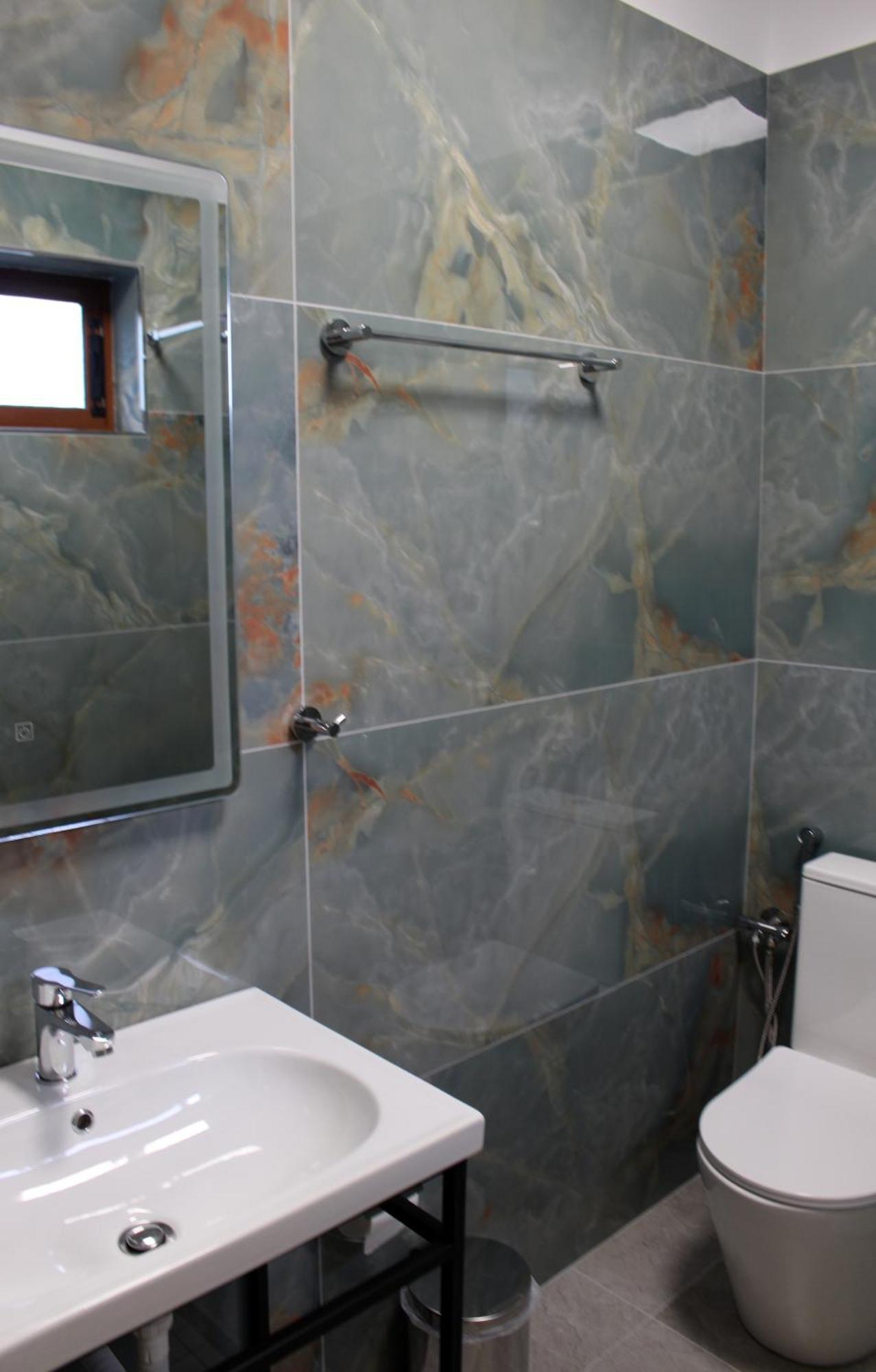 Guest House Amades Gjirokastër المظهر الخارجي الصورة