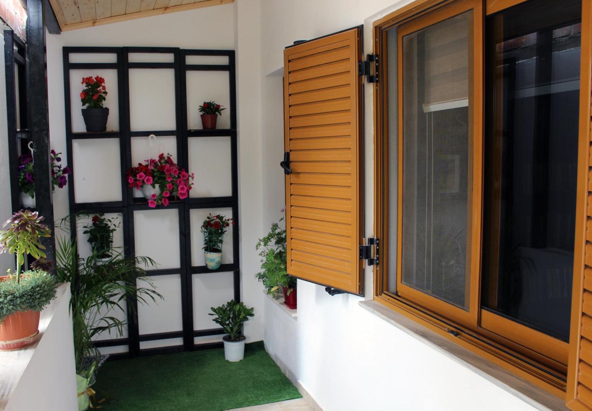 Guest House Amades Gjirokastër المظهر الخارجي الصورة