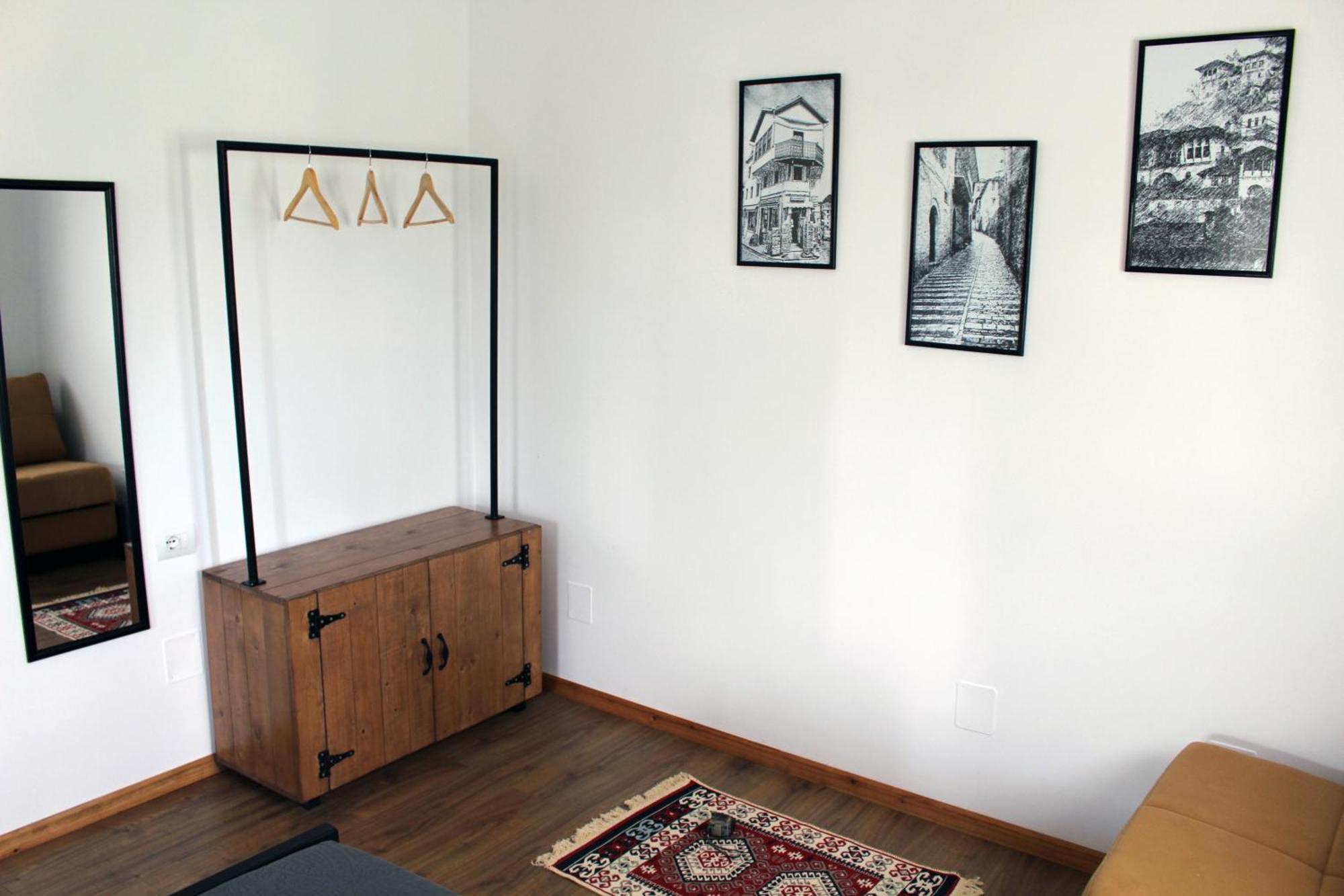 Guest House Amades Gjirokastër المظهر الخارجي الصورة